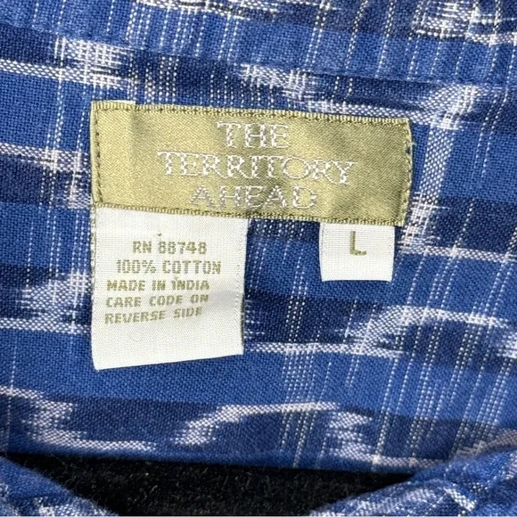 The Territory Ahead Blue Stripe Blouse - Size Large - 3/4 Sleeves - Picture 10 of 12